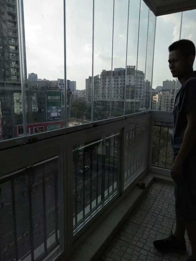 梯沙麗園24棟1802遮陽棚.jpg